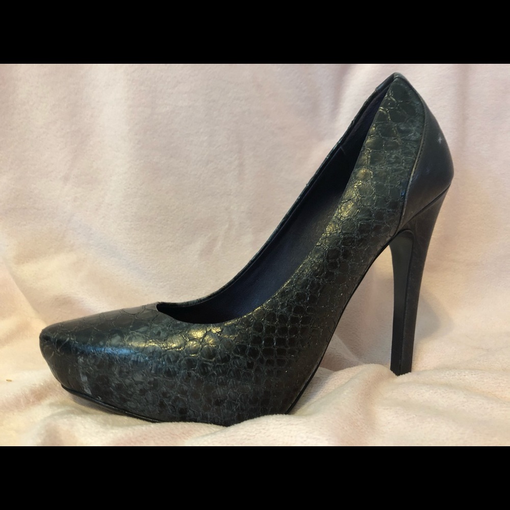 Donald J. Pliner Snakeskin Platform Heels